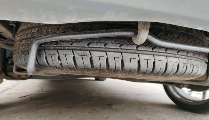 2023 Maruti Ertiga ZXI  CNG, Petrol, Manual, 46,168 km, tyre