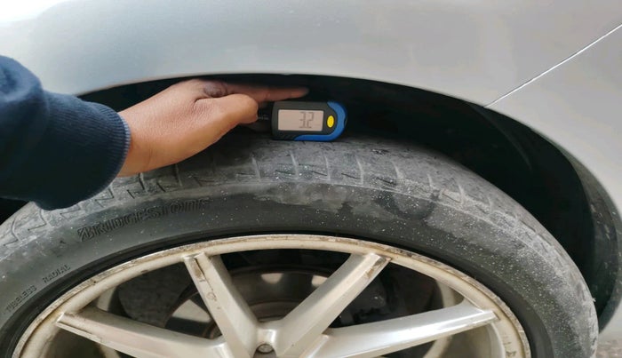 2023 Maruti Ertiga ZXI  CNG, Petrol, Manual, 46,168 km, tyre