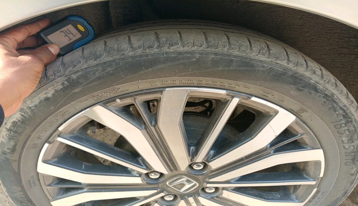 2017 Honda City 1.5L I-VTEC VX, Petrol, Manual, 1,24,872 km, tyre