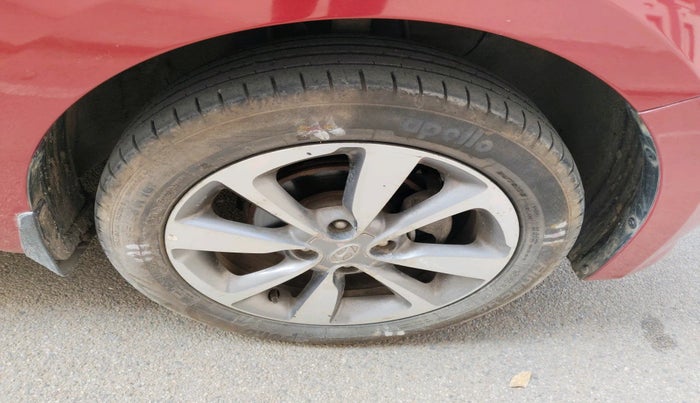 2016 Hyundai Elite i20 ASTA 1.2 (O), Petrol, Manual, 1,24,911 km, tyre