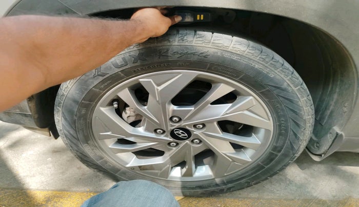 2020 Hyundai Creta SX IVT 1.5 PETROL, Petrol, Automatic, 39,301 km, tyre