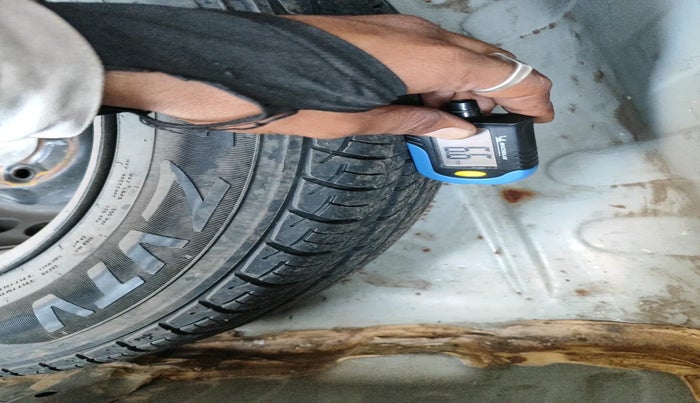 2020 Honda Amaze 1.2L I-VTEC VX CVT, Petrol, Automatic, 64,030 km, tyre