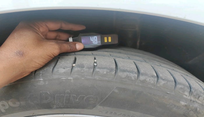 2023 Audi A6 45 TFSI PREMIUM PLUS, Petrol, Automatic, 41,225 km, tyre