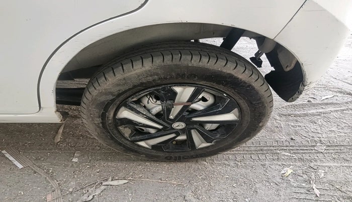 2018 Maruti Wagon R 1.0 LXI, Petrol, Manual, 76,558 km, tyre