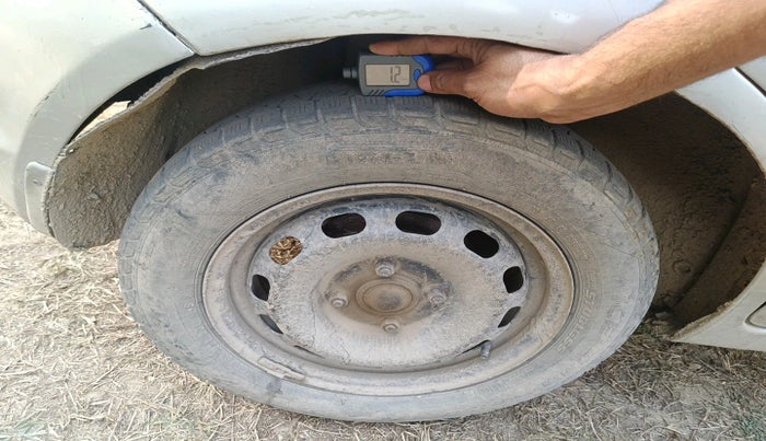 2011 Ford Figo EXI 1.2 PETROL, Petrol, Manual, 73,527 km, tyre