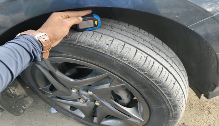 2021 Hyundai NEW I20 SPORTZ 1.2 MT, Petrol, Manual, 52,516 km, tyre