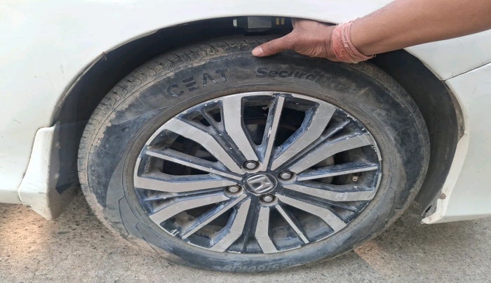 2018 Honda City 1.5L I-VTEC VX, Petrol, Manual, 82,204 km, tyre