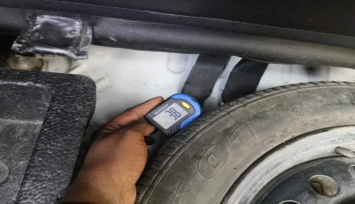 2013 Maruti Wagon R 1.0 VXI, Petrol, Manual, 54,491 km, tyre