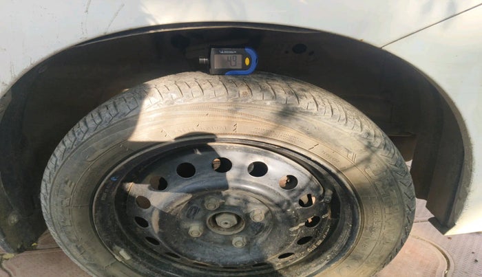 2013 Maruti Wagon R 1.0 VXI, Petrol, Manual, 54,491 km, tyre