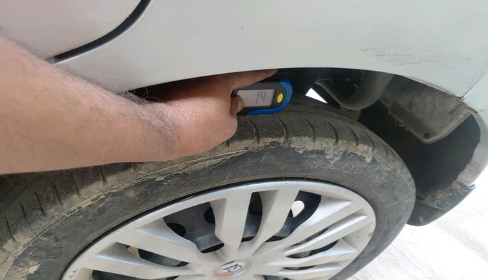 2012 Maruti Wagon R 1.0 VXI, Petrol, Manual, 86,160 km, tyre