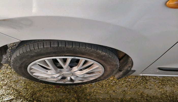 2012 Maruti Wagon R 1.0 VXI, Petrol, Manual, 1,18,953 km, tyre