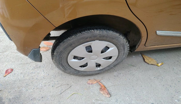 2023 Maruti Alto K10 VXI PLUS AMT, Petrol, Automatic, 10,675 km, tyre