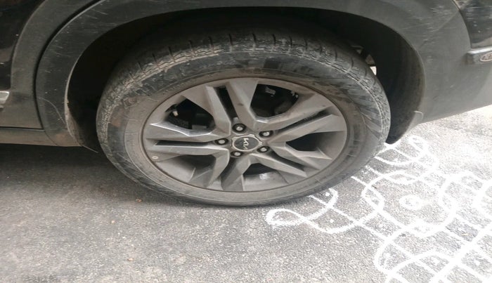 2021 KIA SELTOS HTX 1.5 PETROL, Petrol, Manual, 45,021 km, tyre