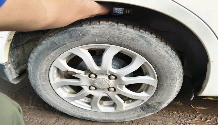 2015 Honda Amaze 1.2L I-VTEC VX, Petrol, Manual, 61,970 km, tyre