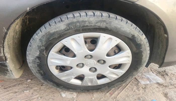 2016 Honda Amaze 1.2L I-VTEC S, Petrol, Manual, 55,733 km, tyre