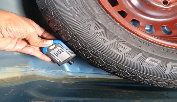 2022 Renault Kiger RXZ AMT, Petrol, Automatic, 55,996 km, tyre