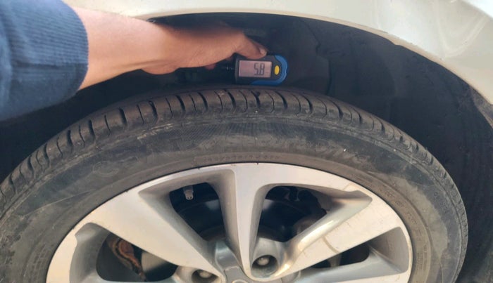 2016 Hyundai Elite i20 ASTA 1.2, Petrol, Manual, 48,837 km, tyre