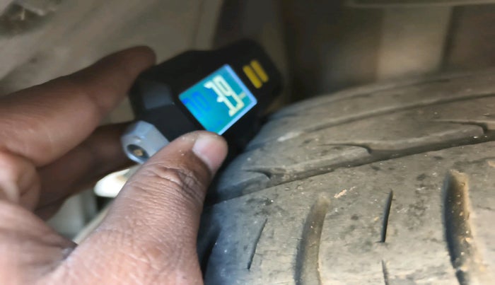 2016 Tata Tiago XZ PETROL, Petrol, Manual, 36,558 km, tyre