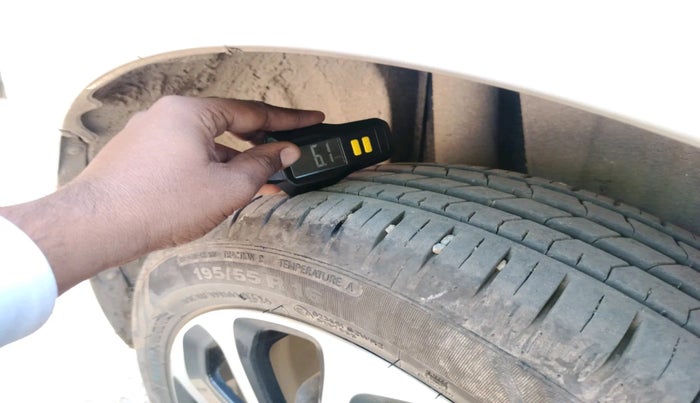 2024 Maruti Baleno ALPHA 1.2 AGS, Petrol, Automatic, 4,855 km, tyre