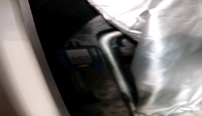 2023 Mahindra XUV300 W8 (O) 1.5 DIESEL, Diesel, Manual, 41,995 km, tyre