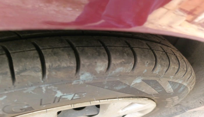 2016 Hyundai Grand i10 SPORTZ 1.2 KAPPA VTVT, Petrol, Manual, 34,532 km, tyre