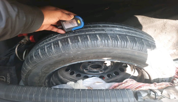 2015 Hyundai Grand i10 SPORTZ 1.2 KAPPA VTVT, Petrol, Manual, 68,350 km, tyre