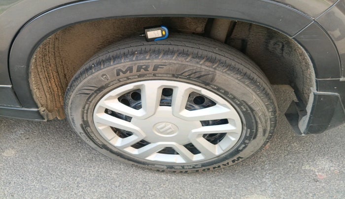 2020 Maruti Vitara Brezza VXI AT SHVS, Petrol, Automatic, 37,936 km, tyre