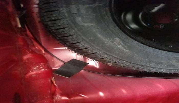 2017 Renault Kwid RXT 1.0, Petrol, Manual, 21,966 km, tyre