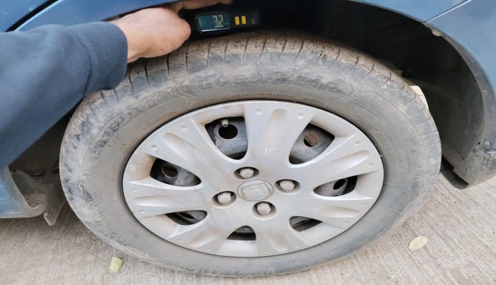 2015 Honda Amaze 1.2L I-VTEC S, Petrol, Manual, 72,244 km, tyre