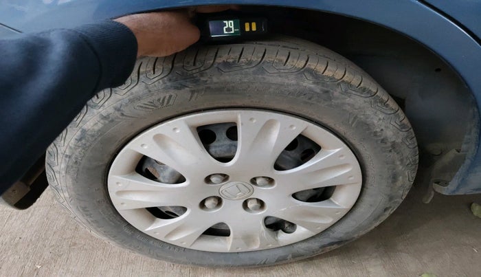 2015 Honda Amaze 1.2L I-VTEC S, Petrol, Manual, 72,244 km, tyre