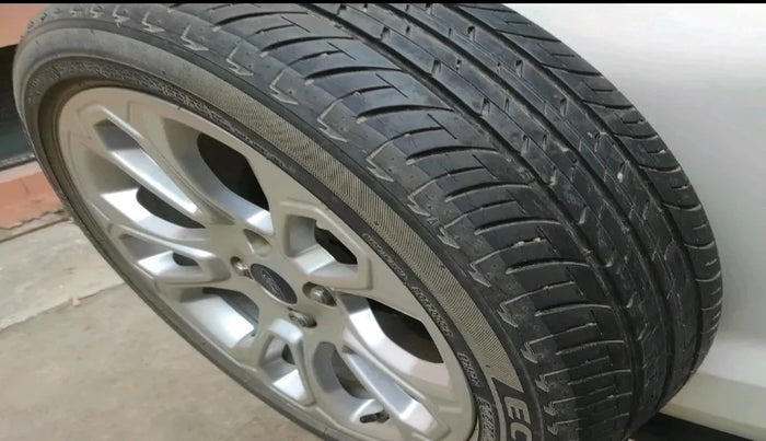 2018 Ford Ecosport TITANIUM + 1.5L PETROL AT, Petrol, Automatic, 87,807 km, tyre