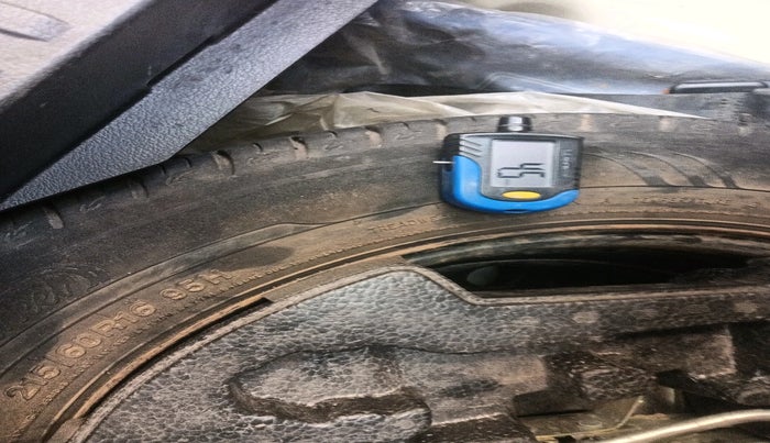 2019 Maruti Vitara Brezza ZDI, Diesel, Manual, 74,919 km, tyre