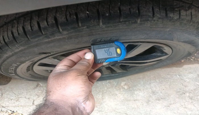 2019 Maruti Vitara Brezza ZDI, Diesel, Manual, 74,919 km, tyre