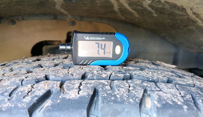 2022 Mahindra Thar LX D 4*4 MT HT, Diesel, Manual, 52,773 km, tyre