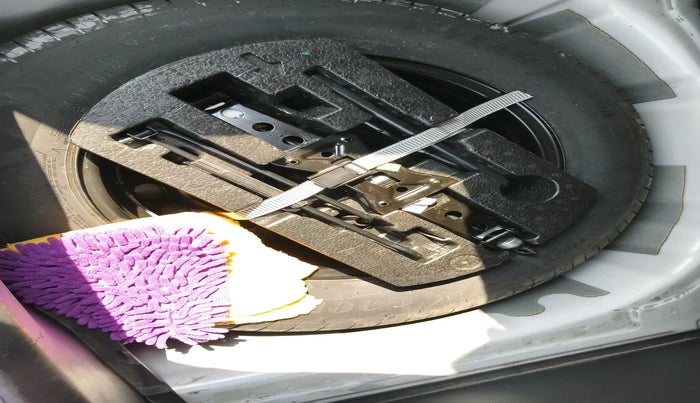 2021 Volkswagen TAIGUN TOPLINE 1.0 TSI AT, Petrol, Automatic, 53,579 km, tyre