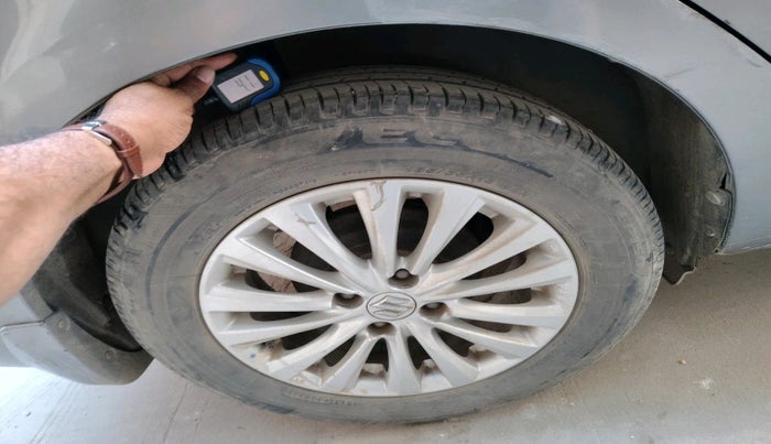 2015 Maruti Ciaz ZXI AT, Petrol, Automatic, 87,421 km, tyre