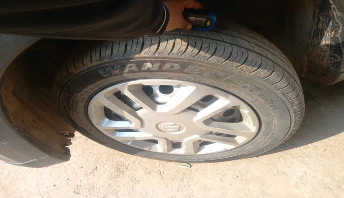 2018 Maruti Vitara Brezza LDI, Diesel, Manual, 1,60,210 km, tyre