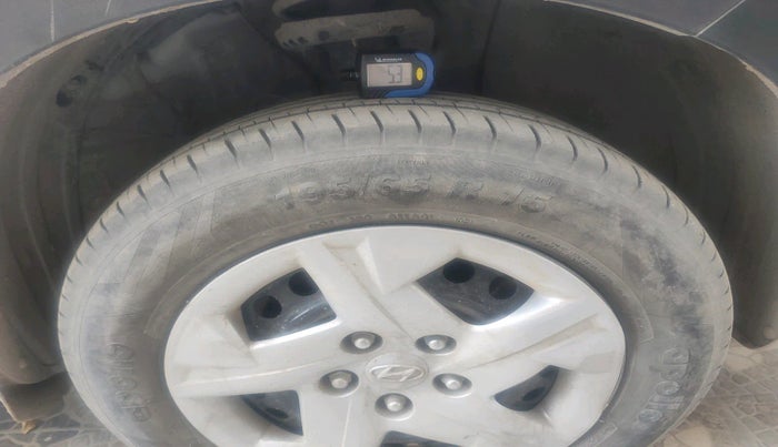 2021 Hyundai VENUE E 1.2, Petrol, Manual, 24,281 km, tyre