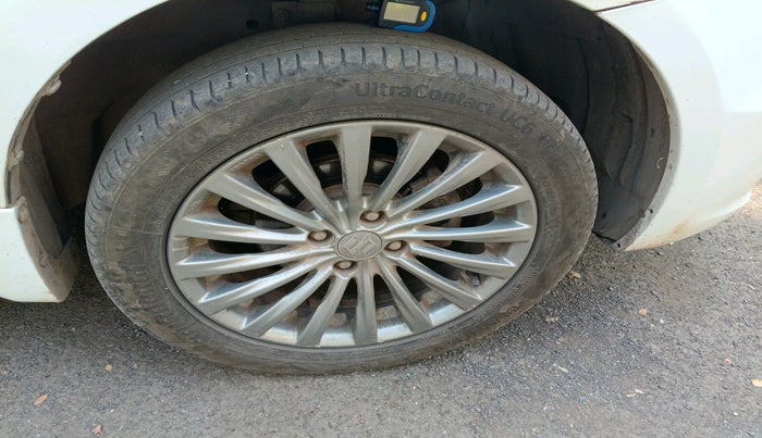 2015 Maruti Ciaz ZXI+, Petrol, Manual, 1,03,781 km, tyre