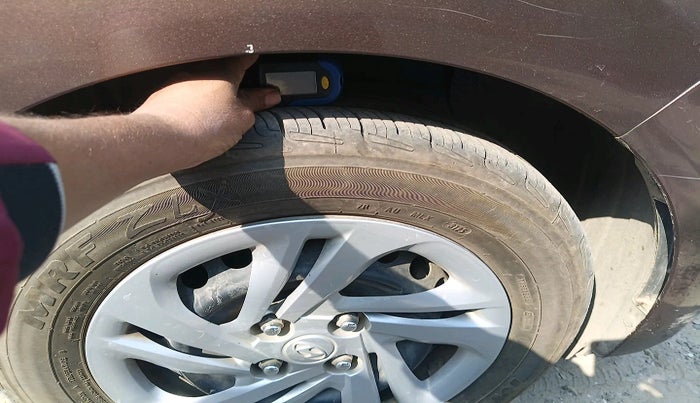 2022 Hyundai AURA S 1.2 CNG, Petrol, Manual, 68,164 km, tyre