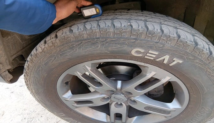 2021 Mahindra Thar LX PETROL HT 4WD AT, Petrol, Automatic, 38,937 km, tyre