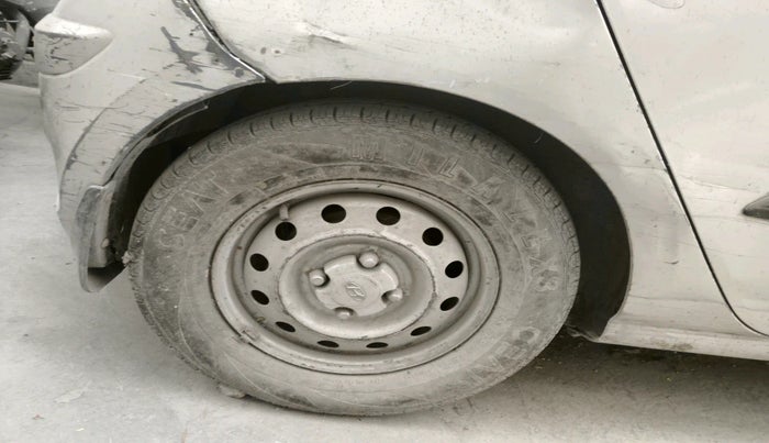 2011 Hyundai i10 ERA 1.1, Petrol, Manual, 1,50,000 km, tyre