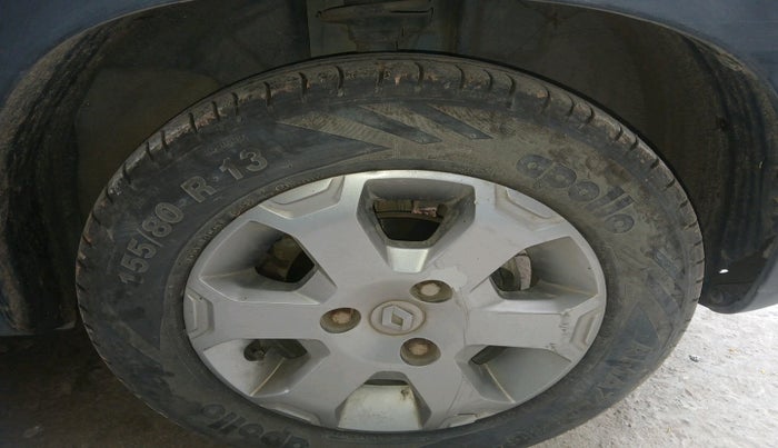 2017 Renault Kwid CLIMBER 1.0, Petrol, Manual, 74,552 km, tyre