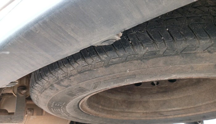 2016 Mahindra XUV500 W8, Diesel, Manual, 1,90,514 km, tyre