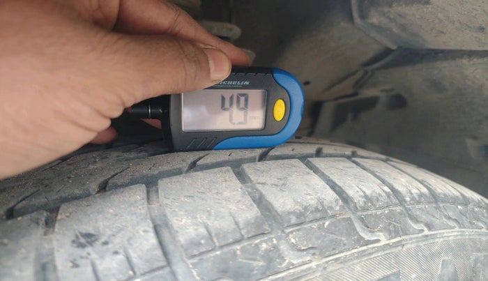 2016 Maruti Swift VDI, Diesel, Manual, 94,001 km, tyre