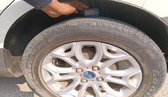 2016 Ford Ecosport TITANIUM 1.5L PETROL AT, Petrol, Automatic, 47,009 km, tyre