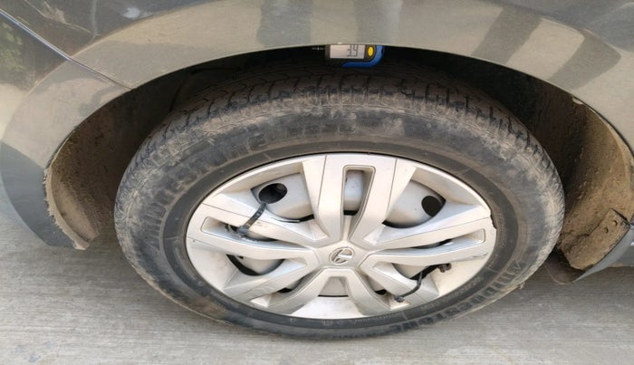 2021 Tata Tiago XE PETROL, Petrol, Manual, 57,264 km, tyre