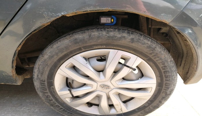 2021 Tata Tiago XE PETROL, Petrol, Manual, 57,264 km, tyre