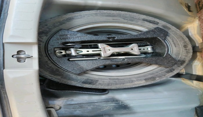 2017 Maruti Celerio ZXI AMT (O), Petrol, Automatic, 1,03,523 km, tyre