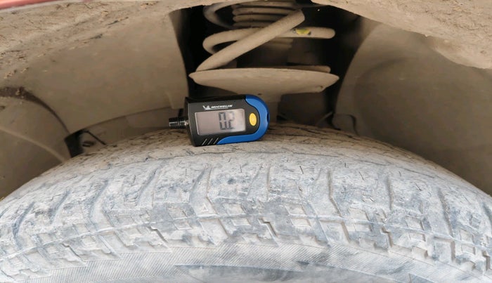 2018 Renault Duster RXS CVT, Petrol, Automatic, 1,06,654 km, tyre